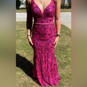 Magenta pink prom dress, Ellie wilde prom dress